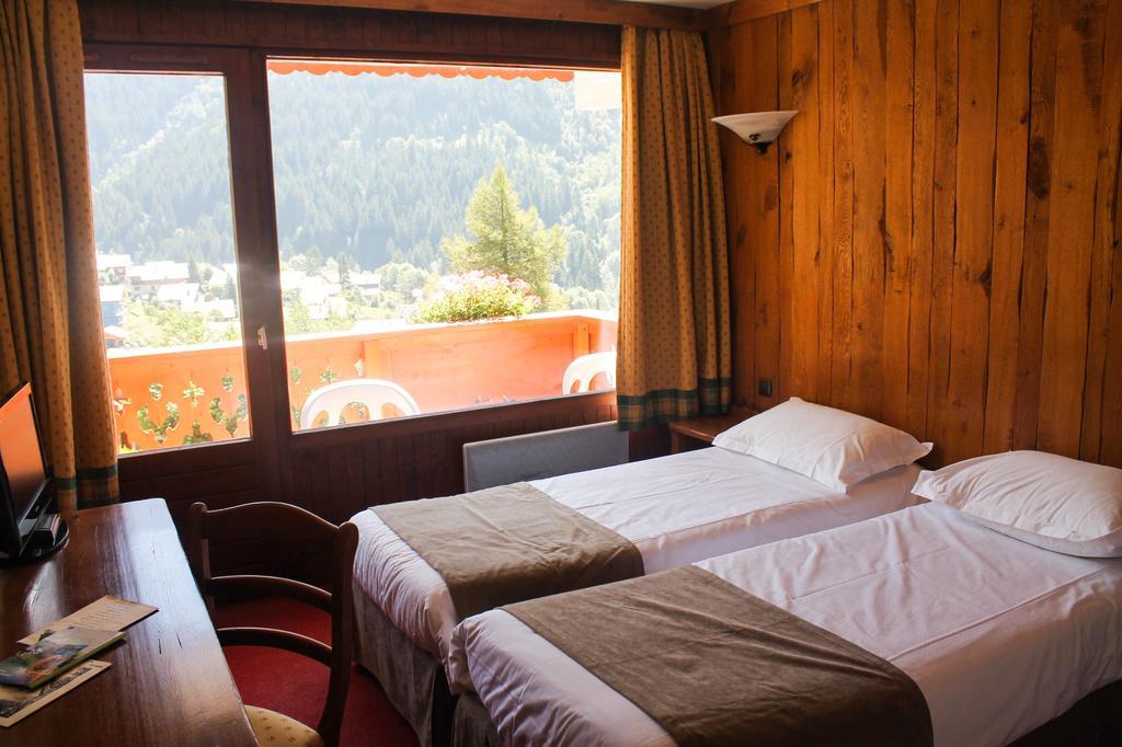 Hotel Ancolie - Champagny En Vanoise La Plagne Esterno foto